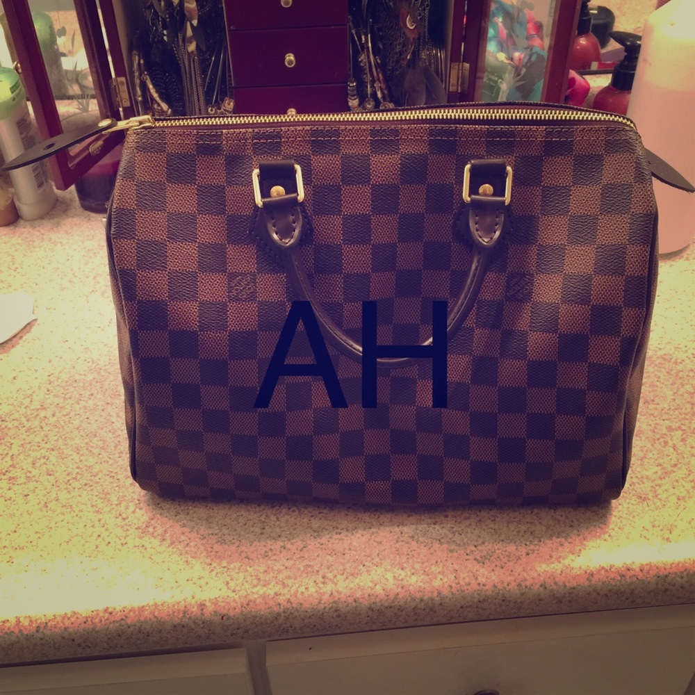 👜🙀💯Authentic Louis vuitton speedy bag 30🙀👜